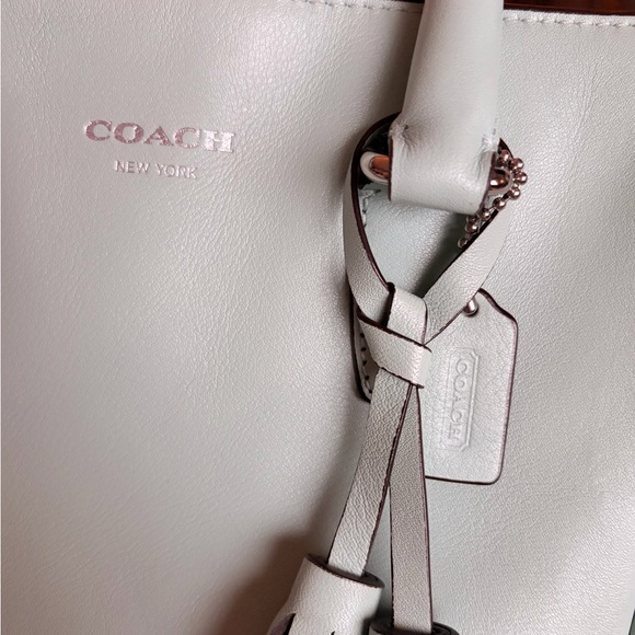 Coach Mint Tanner Tote Bag - Picture 9 of 11